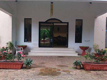 Retreat Anjuna Resort Zewnętrze zdjęcie